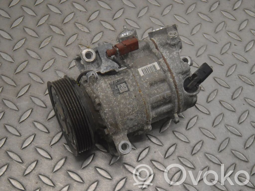 Volkswagen Golf VIII Kompresor / Sprężarka klimatyzacji A/C 