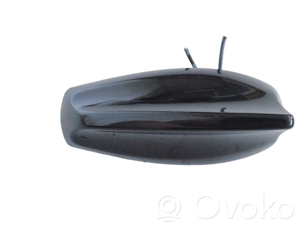 GPS-pystyantenni   FW9319C089DB
