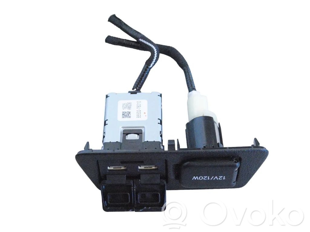 Lexus ES 250 - 300 - 330 USB socket connector 