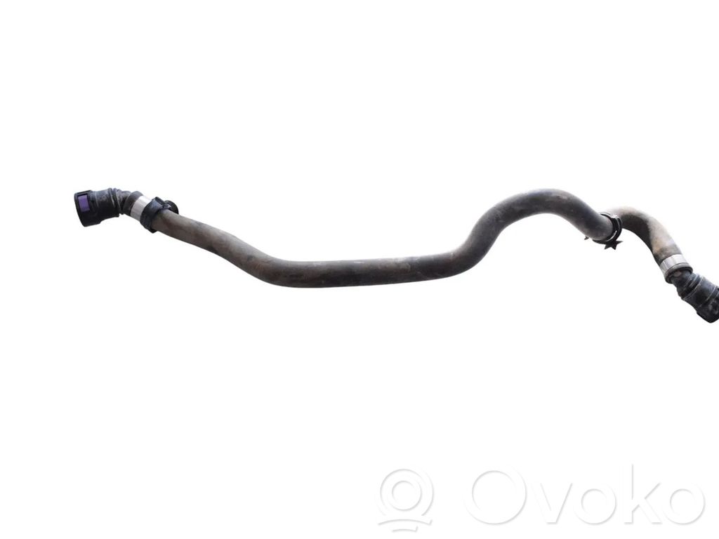 Volvo XC90 Conductă/furtun lichid de răcire motor 