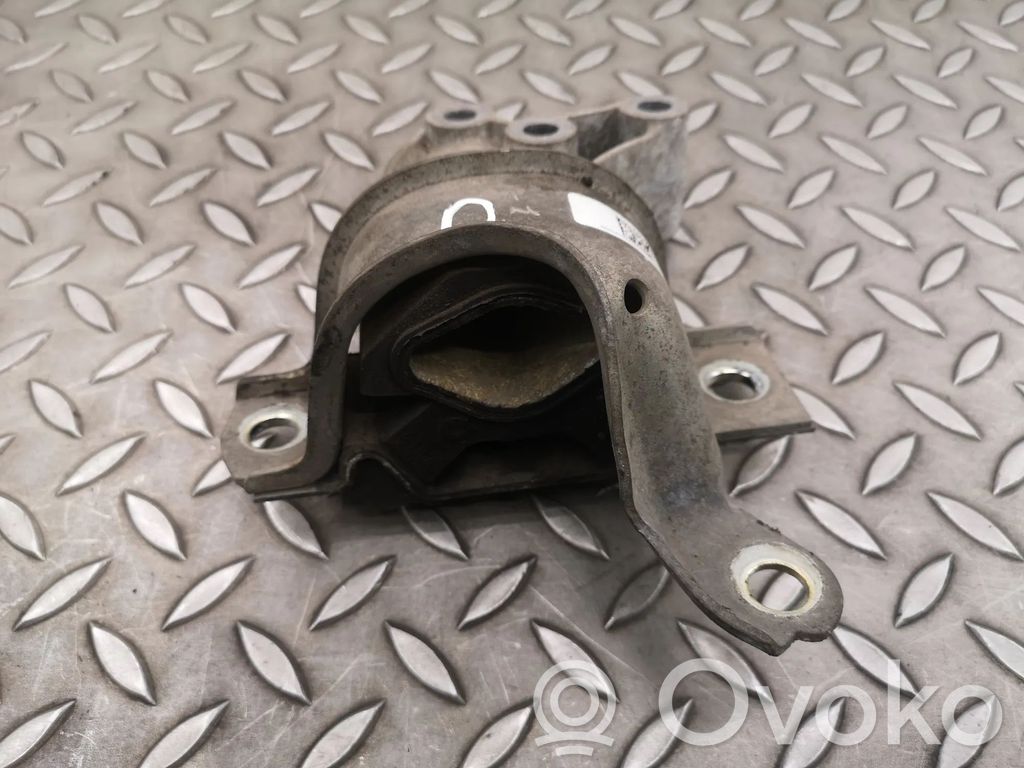 Chrysler Ypsilon Engine mount bracket 