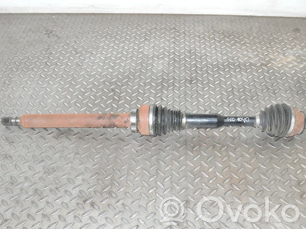Volvo XC60 Półoś przednia 