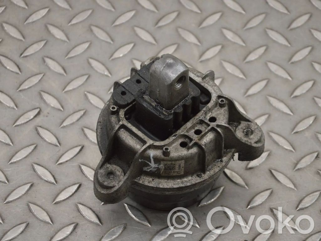 BMW 5 F10 F11 Supporto di montaggio del motore 