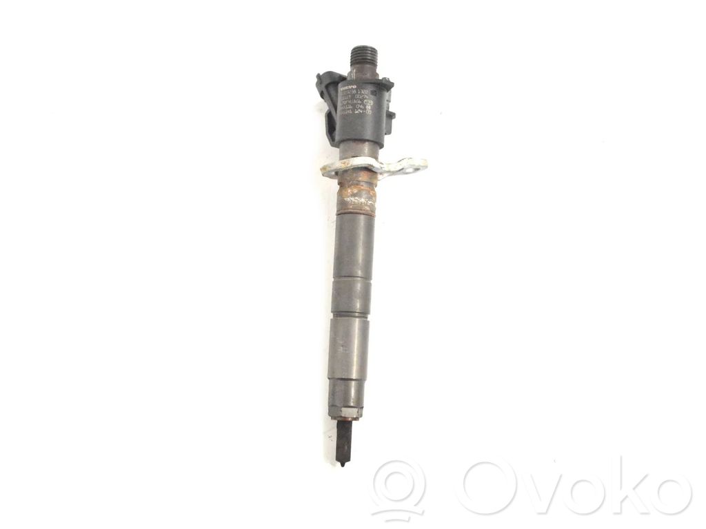 Inyector de combustible   0445116046,31303238