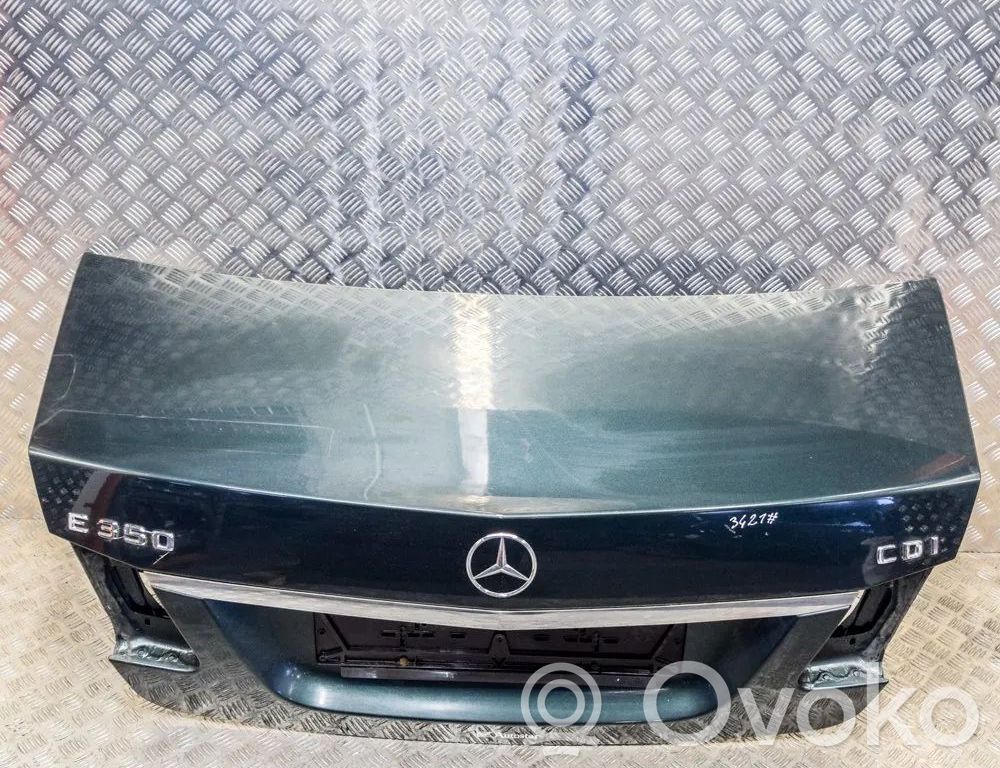 Mercedes-Benz E W212 Tylna klapa bagażnika 