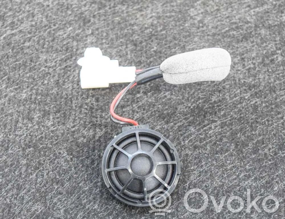 Tesla Model X Etuoven kaiutin 