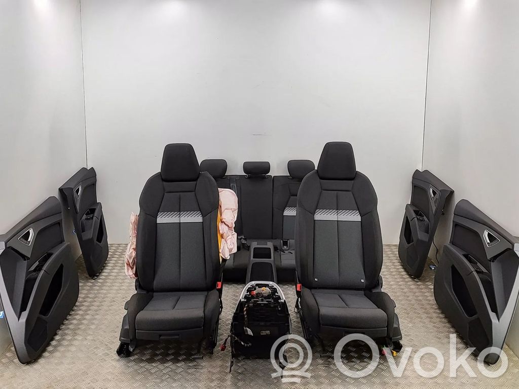 Audi Q4 e-tron Juego interior 