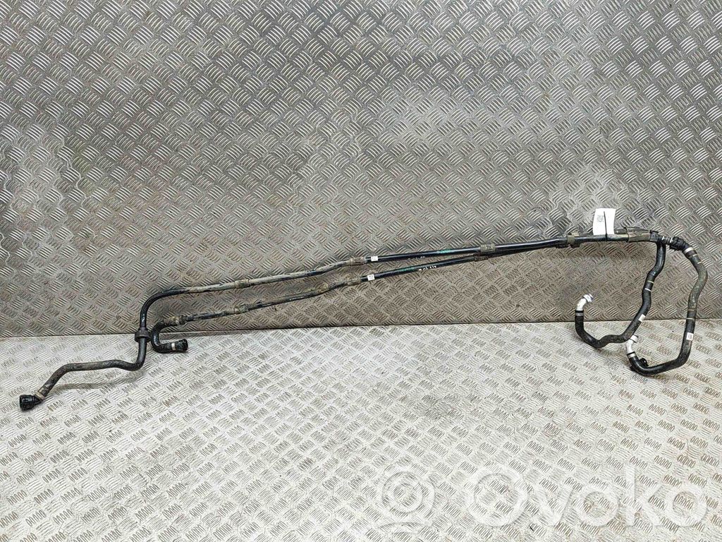BMW 3 F30 F35 F31 Conductă/furtun lichid de răcire motor 