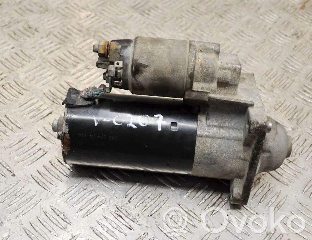 Opel Insignia A Starter motor 
