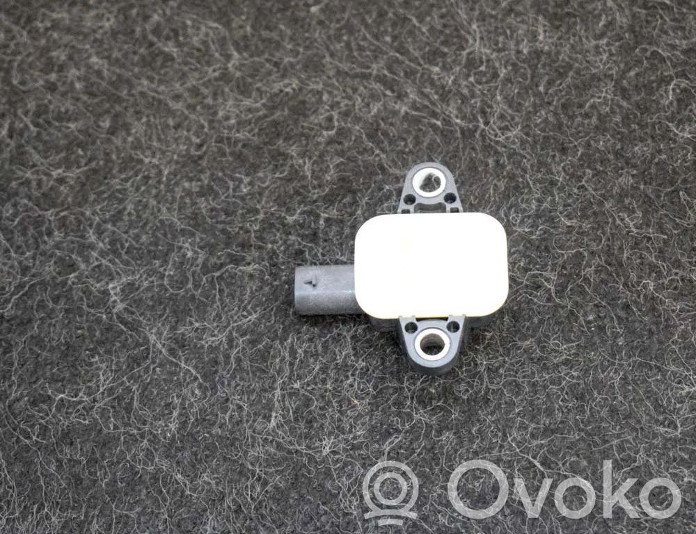 Capteur de collision / impact de déploiement d'airbag   4H0955557
