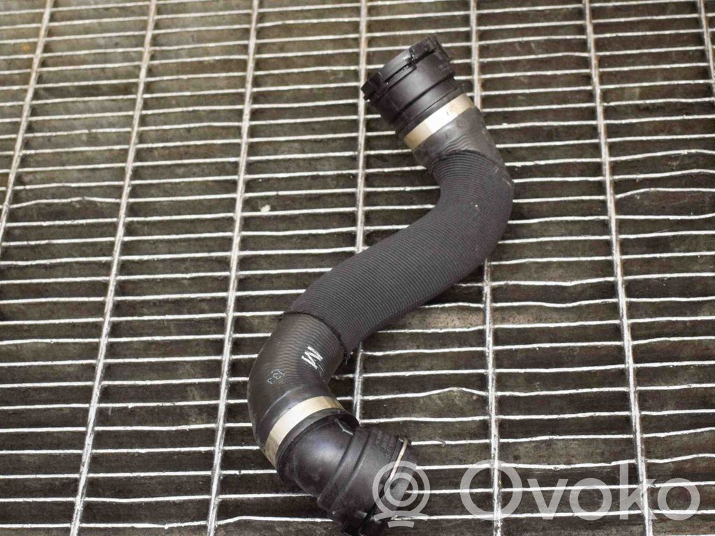 BMW 1 E81 E87 Caurulīte (-es) / šļūtene (-es) 