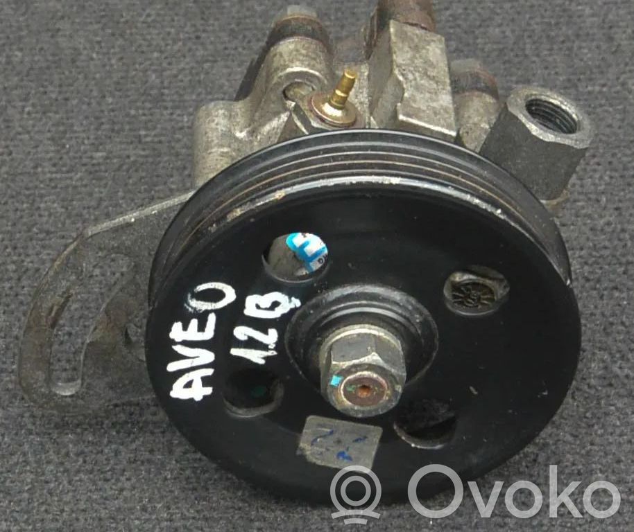 Chevrolet Aveo Ohjaustehostimen pumppu 