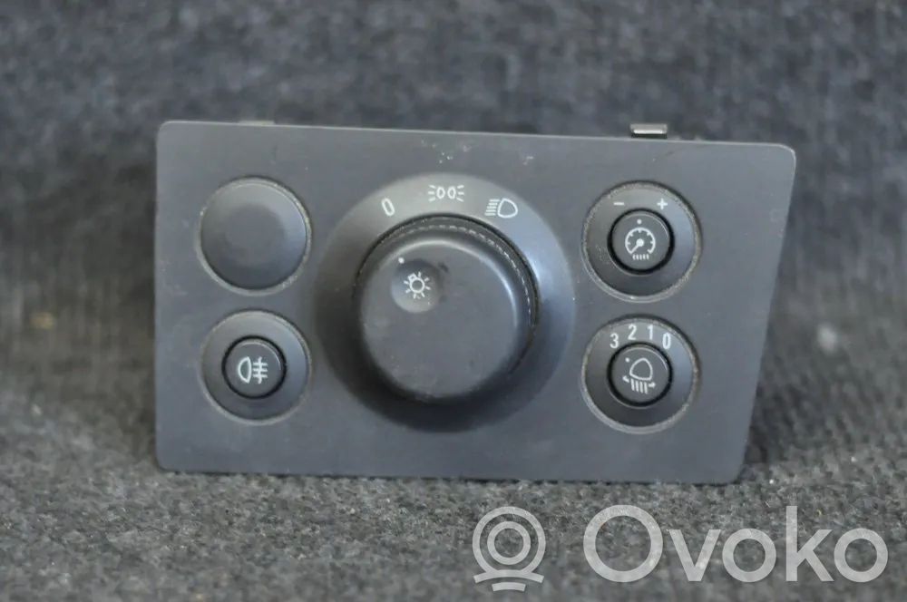 Interruptor de luz   LK04060230