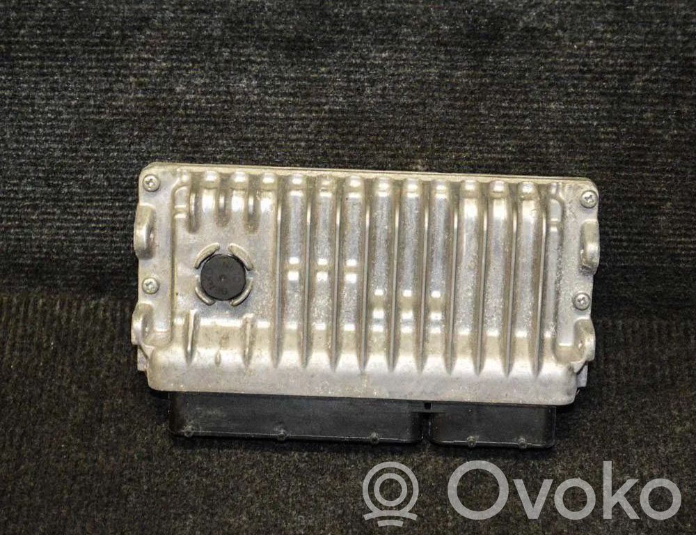 Toyota Yaris Engine control unit/module 