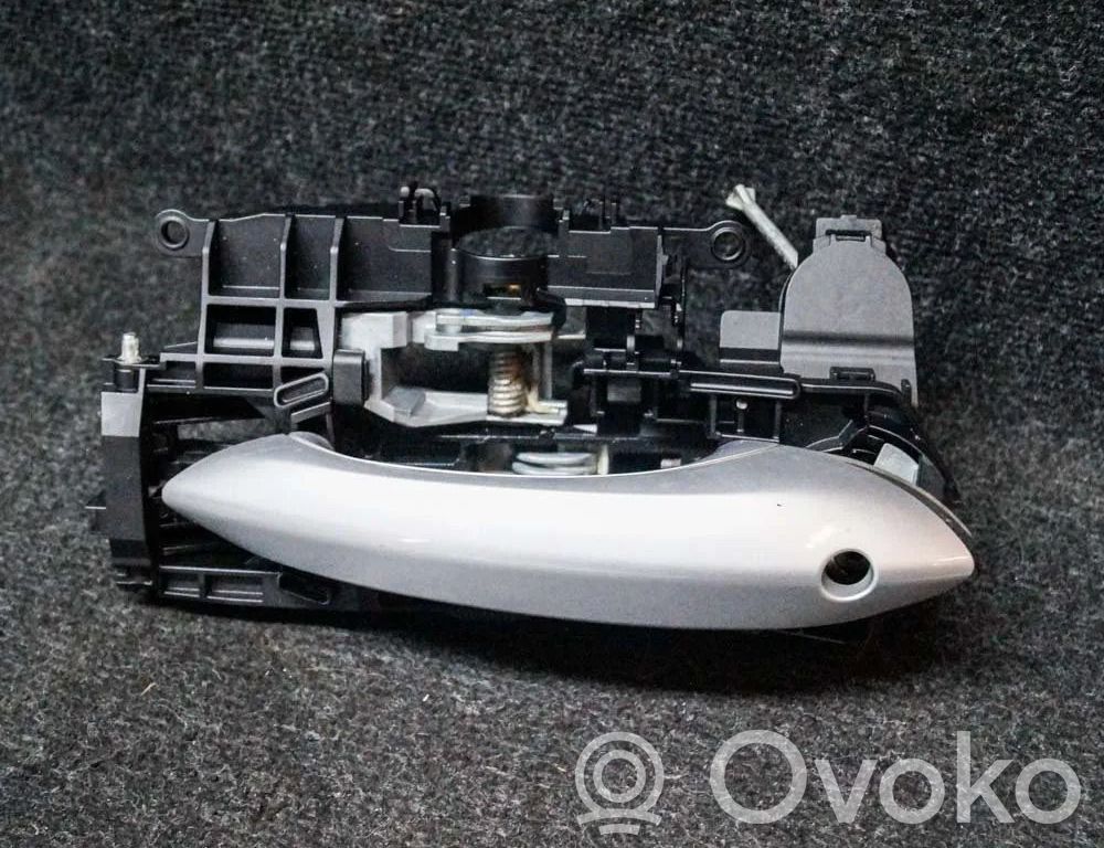 BMW 5 F10 F11 Klamka zewnętrzna drzwi przednich 
