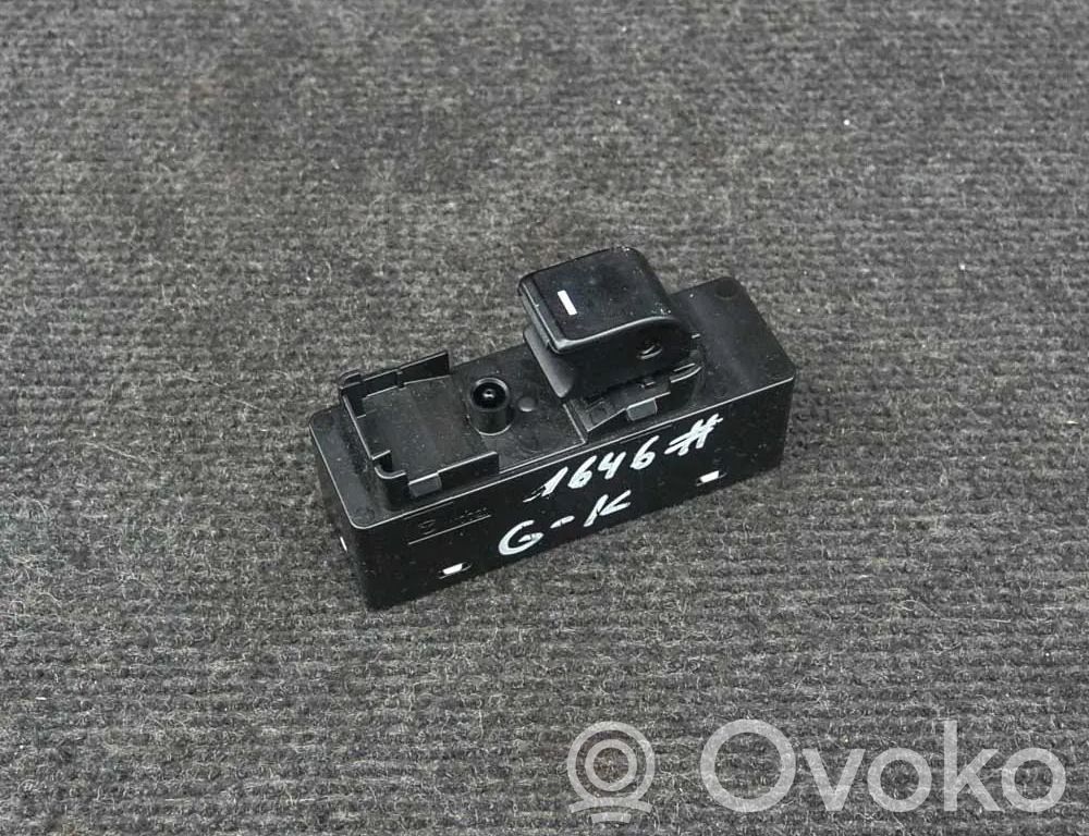 Mazda 6 Electric window control switch 