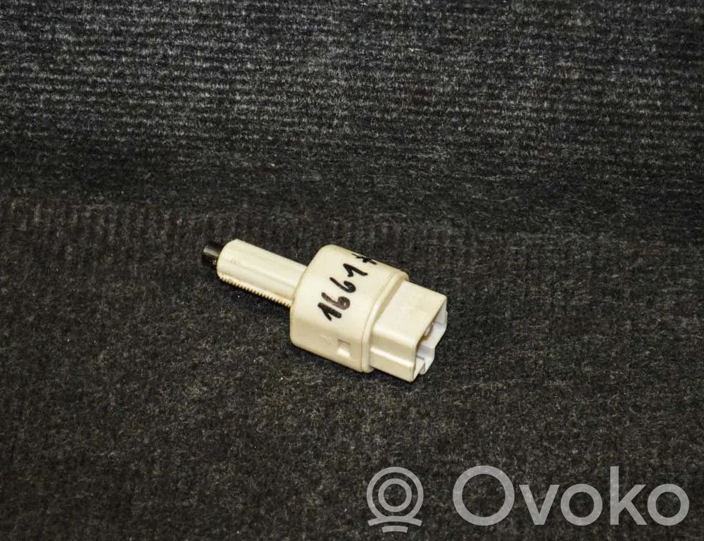 Toyota Yaris Czujnik pedału hamulca / stopu 
