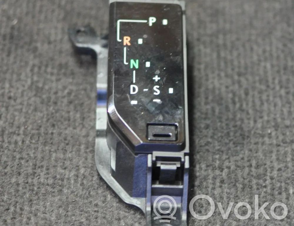 Lexus NX Citu veidu instrumenti 