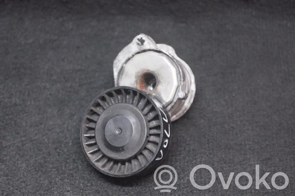 Napinacz paska alternatora   30757330