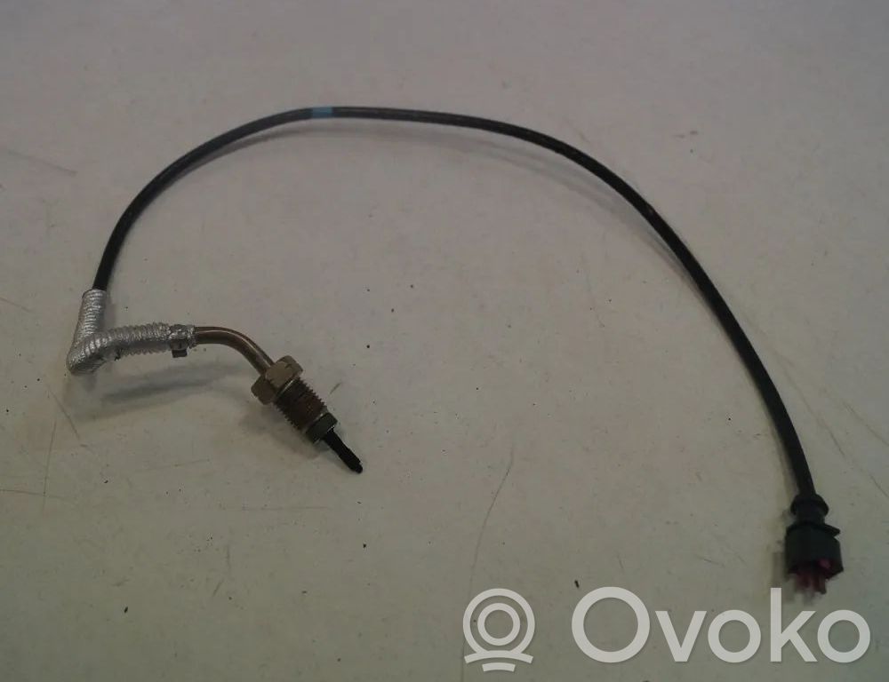 Volkswagen PASSAT CC Sensor de temperatura del aceite 