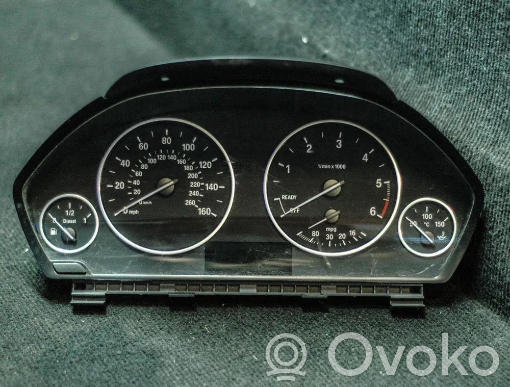 BMW 3 F30 F35 F31 Licznik / Prędkościomierz 