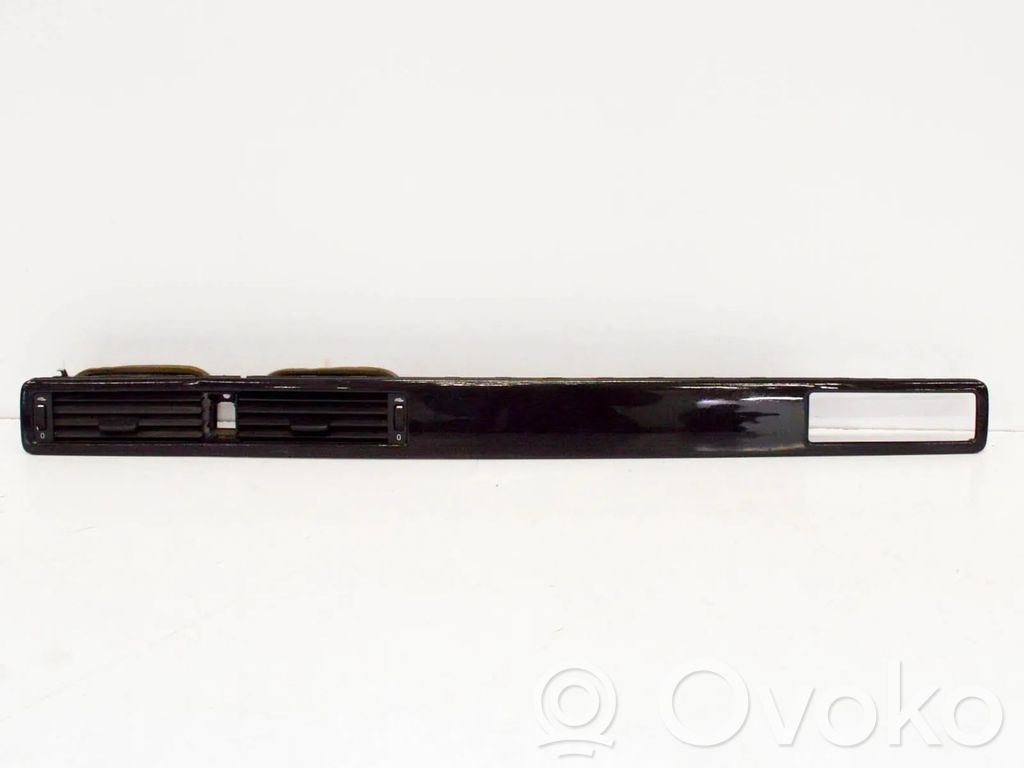 Volvo XC70 Dashboard air vent grill cover trim 
