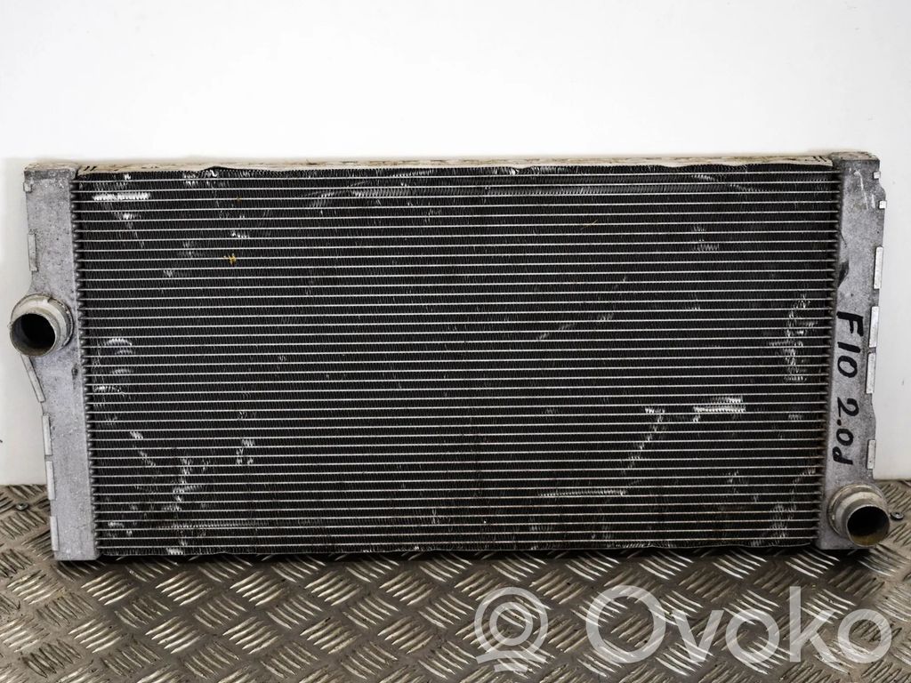 BMW 5 F10 F11 Coolant radiator 