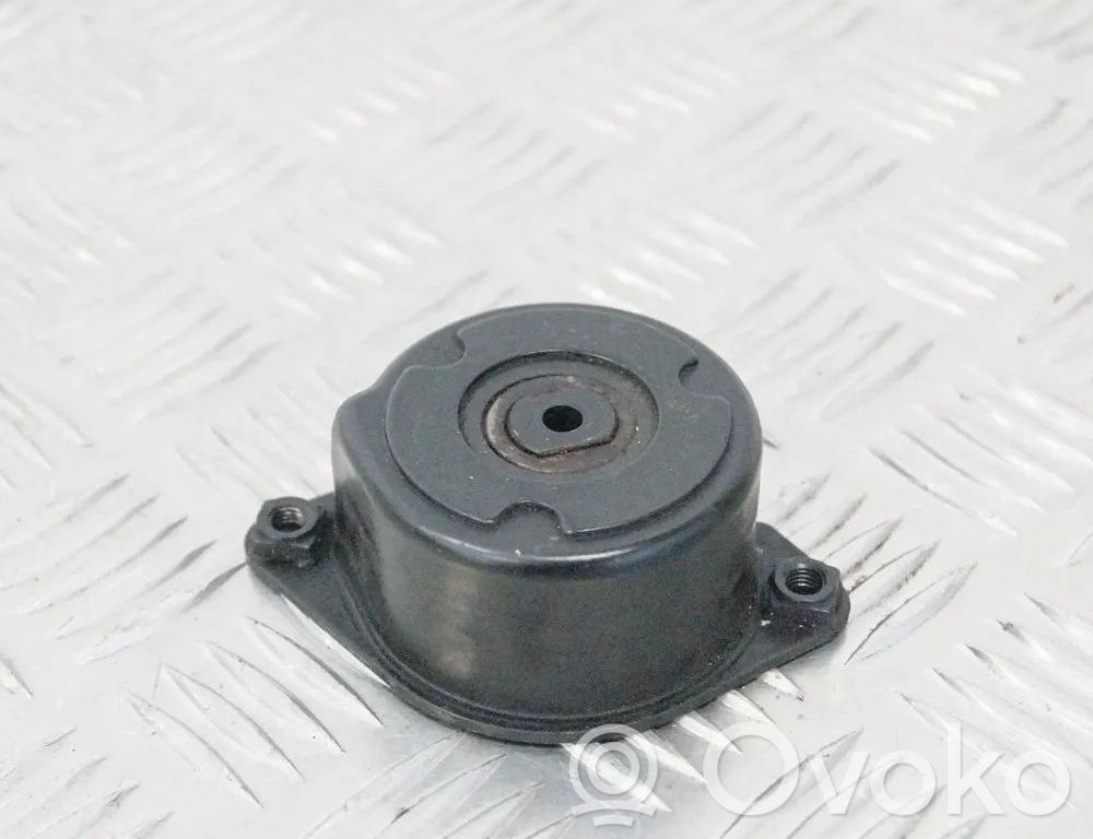 BMW 5 E39 Kita variklio skyriaus detalė 