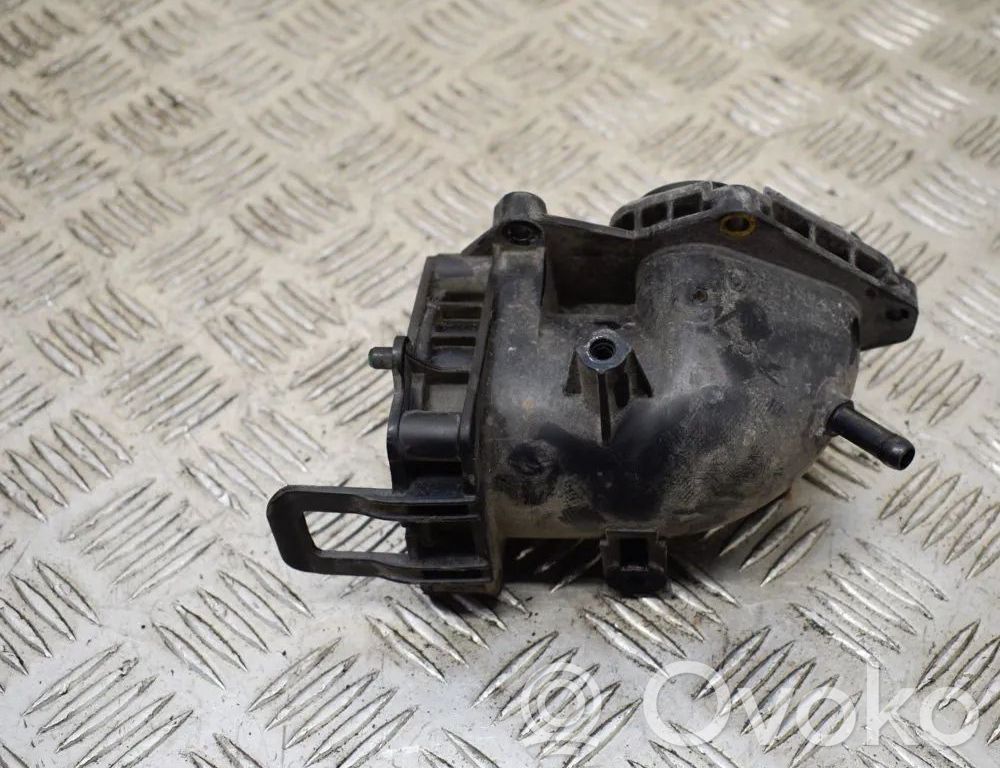 Volkswagen PASSAT B6 Rura / Wąż dolotowy powietrza 