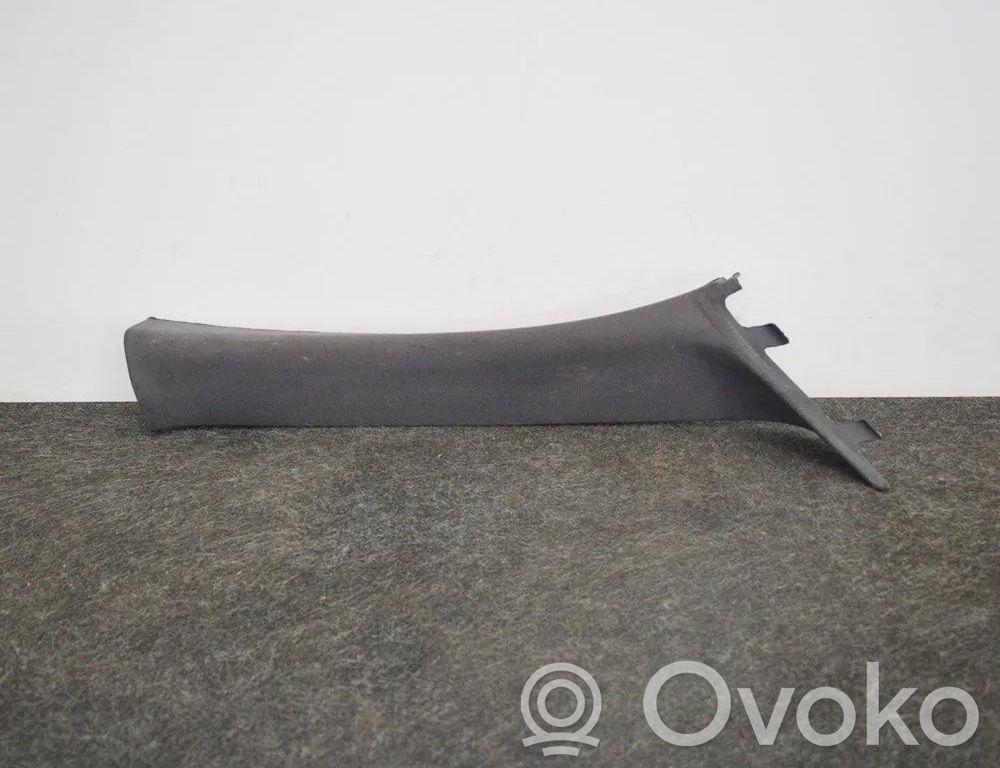Osłona słupka szyby przedniej / A   7265990