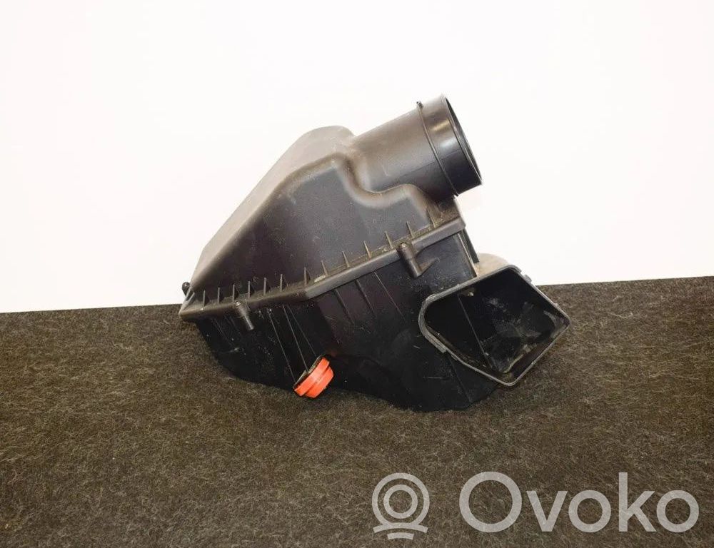 BMW 7 G11 G12 Luftfilterkasten 