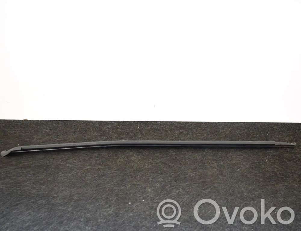 Mercedes-Benz GL X166 Ornament geam ușă spate 