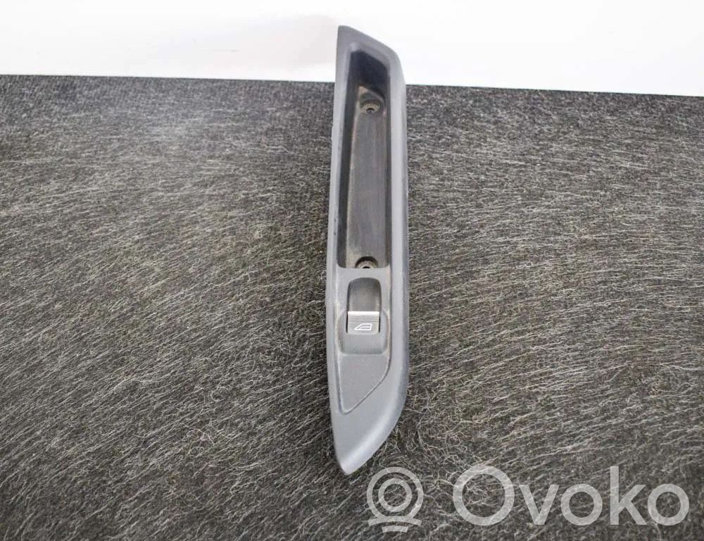 Ford B-MAX Electric window control switch 