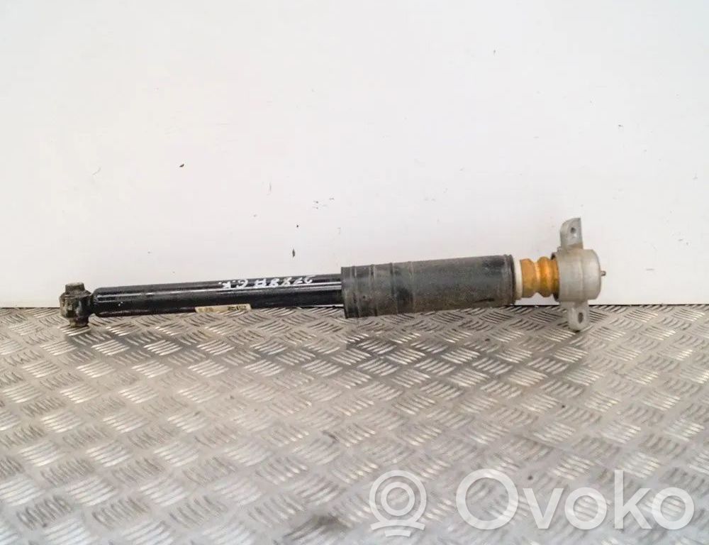 Opel Corsa D Takaiskunvaimennin 