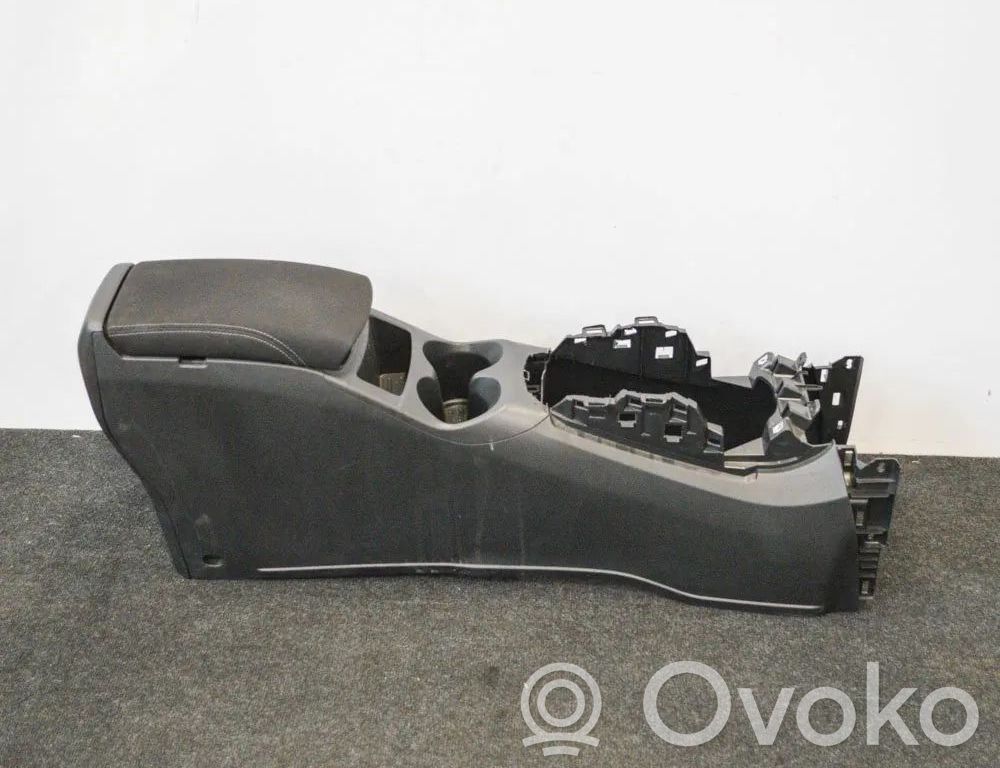 Nissan Qashqai Tunel środkowy 