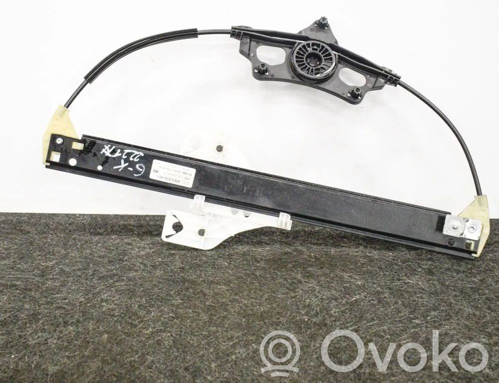 Audi A4 S4 B9 8W Alzacristalli della portiera posteriore con motorino 