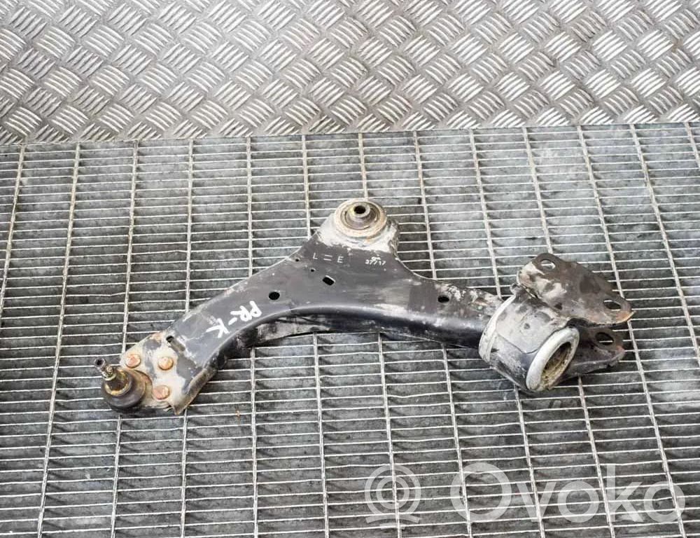 Querlenker Achsschenkel vorne   211109