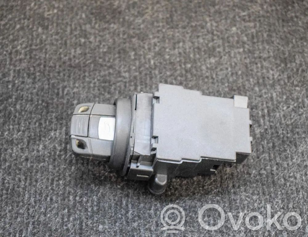 Ignition lock   6954722
