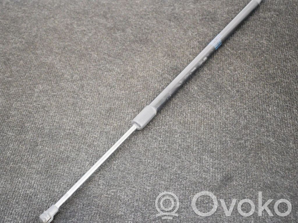 Nissan Note (E12) Tailgate/trunk strut/damper 