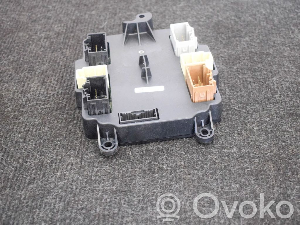 Tesla Model X Door control unit/module 