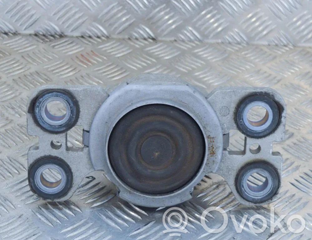 Volvo S60 Supporto di montaggio del motore 