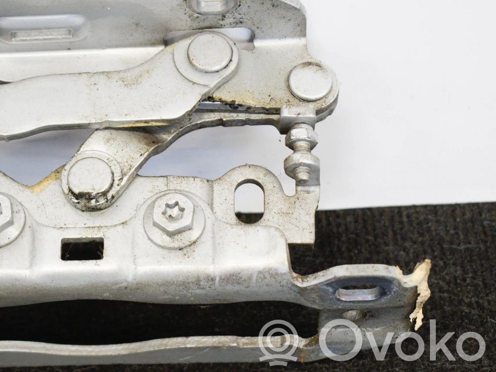 Mercedes-Benz C W204 Cerniere del vano motore/cofano