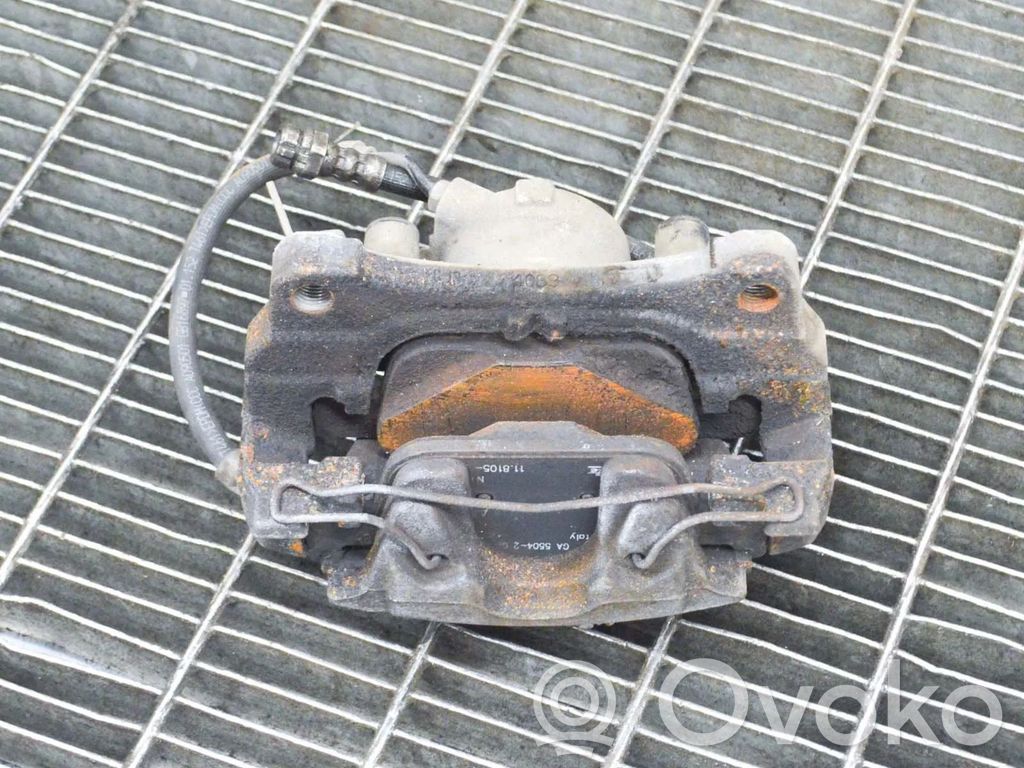 Audi A4 S4 B9 8W Zacisk hamulcowy przedni 