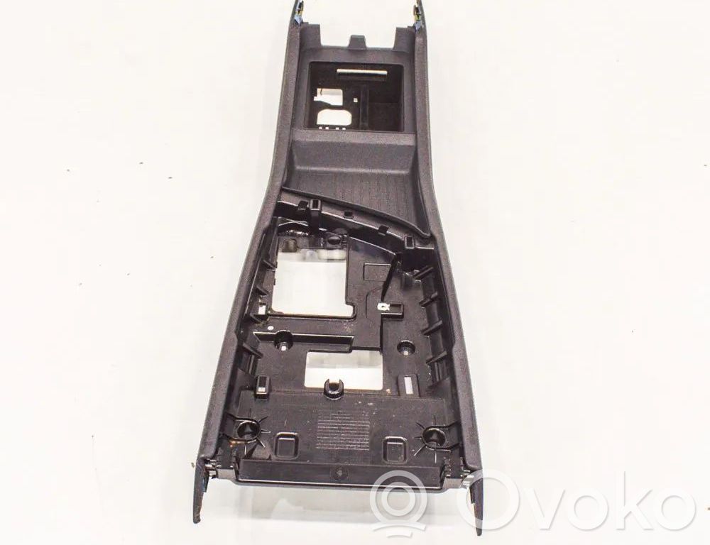 Audi Q7 4M Center console 