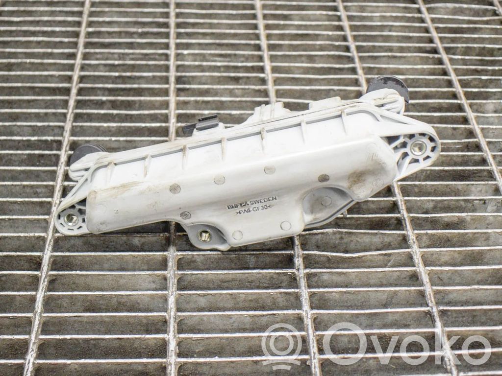 Volvo XC40 Inne części komory silnika 