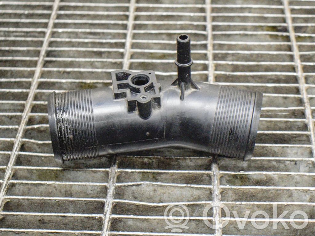 Ford Focus Air intake duct part 