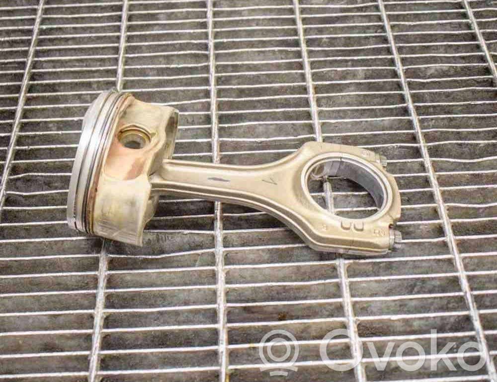 Piston   7840918,7838623