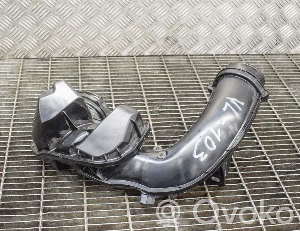 Volvo S60 Część rury dolotu powietrza 