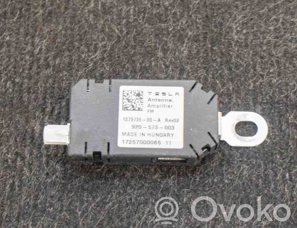 Aerial antenna amplifier   920573003,107973500A