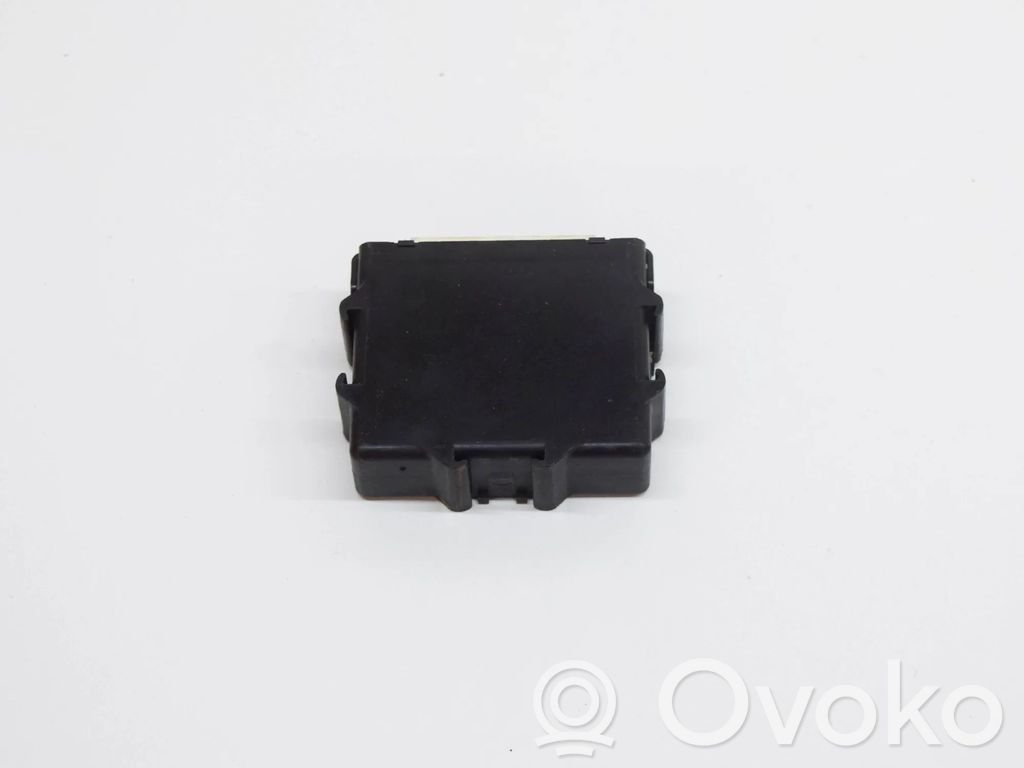 Lexus RX 450H Módulo de control del espejo lateral 